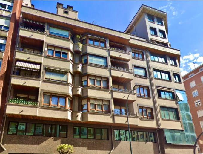 Lasuiza Bilbao Esterno foto