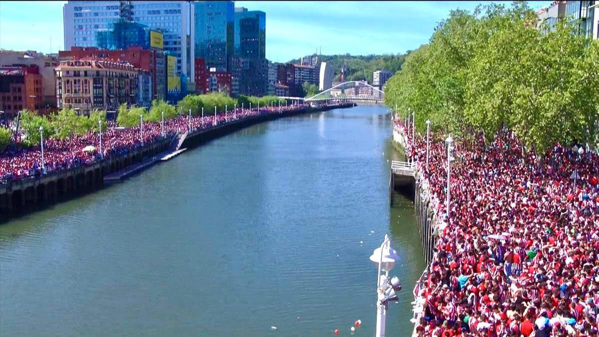 Lasuiza Bilbao Esterno foto