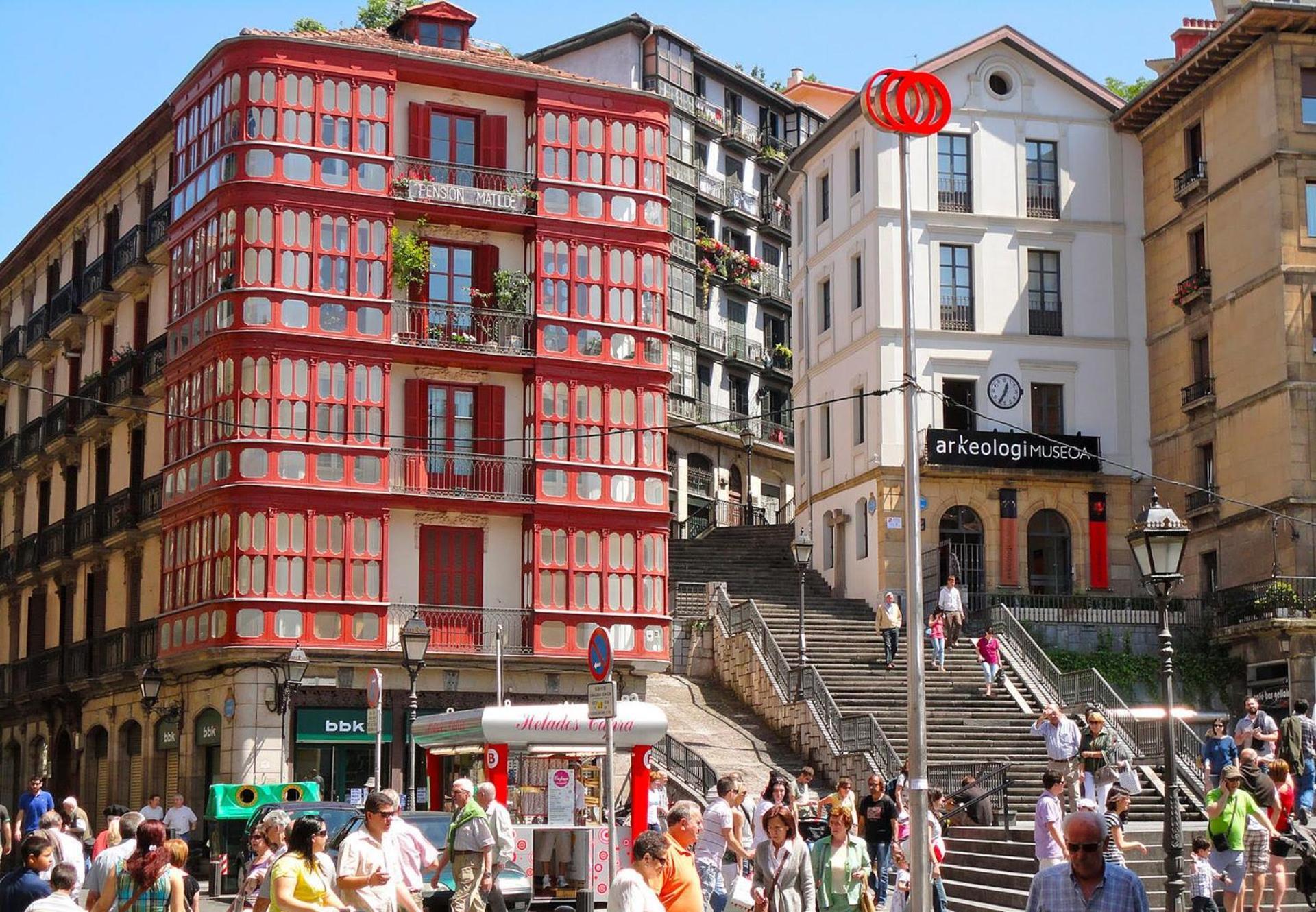 Lasuiza Bilbao Esterno foto